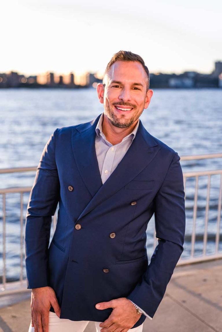 Leonardo-Lorenzo, Executive Director of Sales