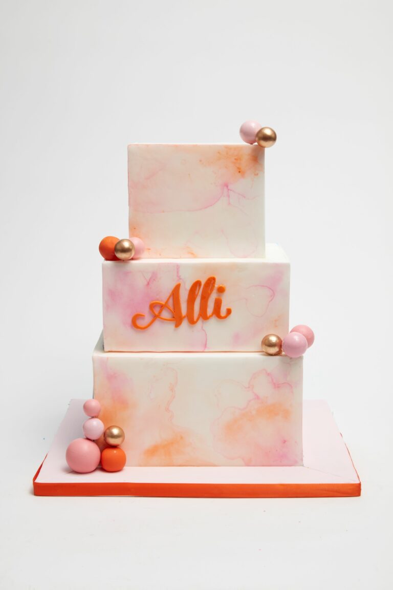 ombre bubbles mitzvah cake