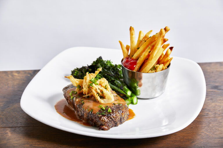 strip steak au poivre - gf