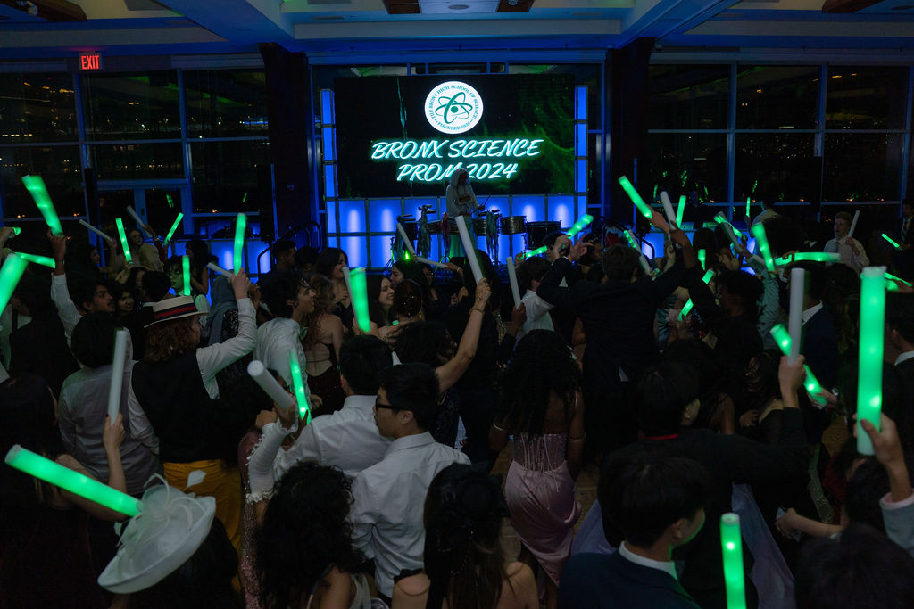 Glowsticks in the dancefloor at Prom at Pier Sixty