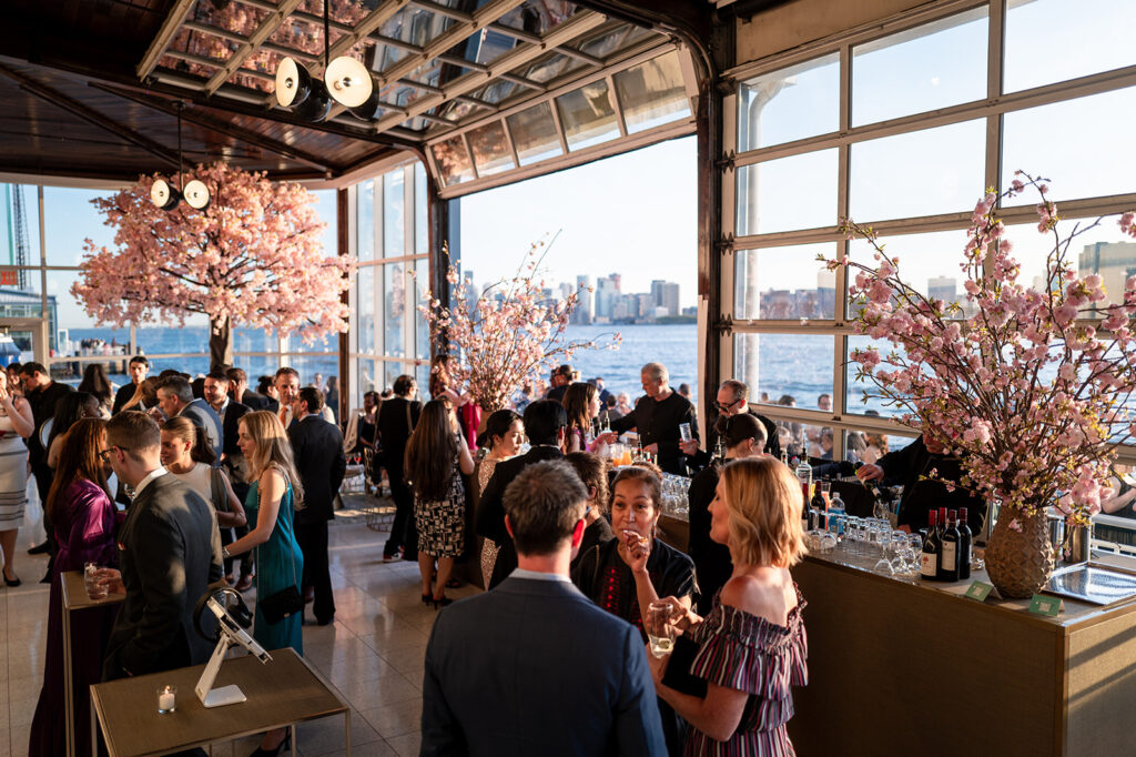 Indoor-outdoor-Cocktail-Hour-for-Big-Brothers-Big-Sisters-Gala-at-The-Lighthouse-The-Pier-Sixty-Collection.